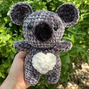 Cams Crochet Closet Gray Koala Bear Plush
